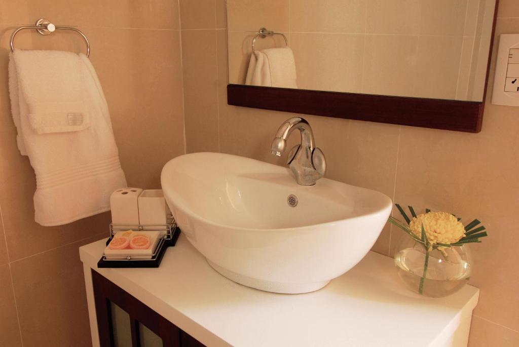 Aura Suites Boutique Hotel ブエノスアイレス 部屋 写真